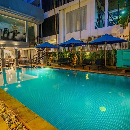 The Rabbit Hole Hotel & Spa 시엠리아프 외부 사진