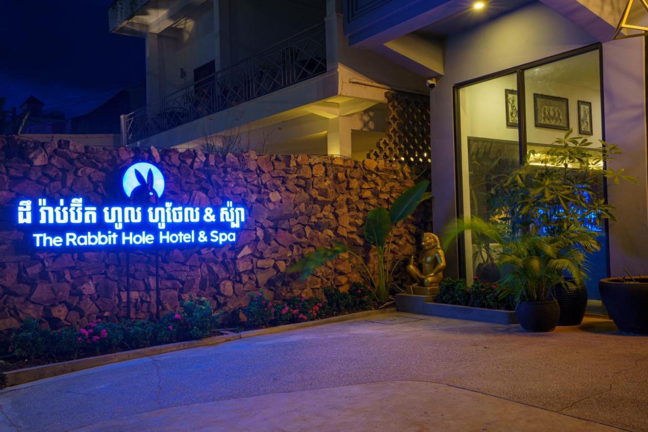 The Rabbit Hole Hotel & Spa 시엠리아프 외부 사진
