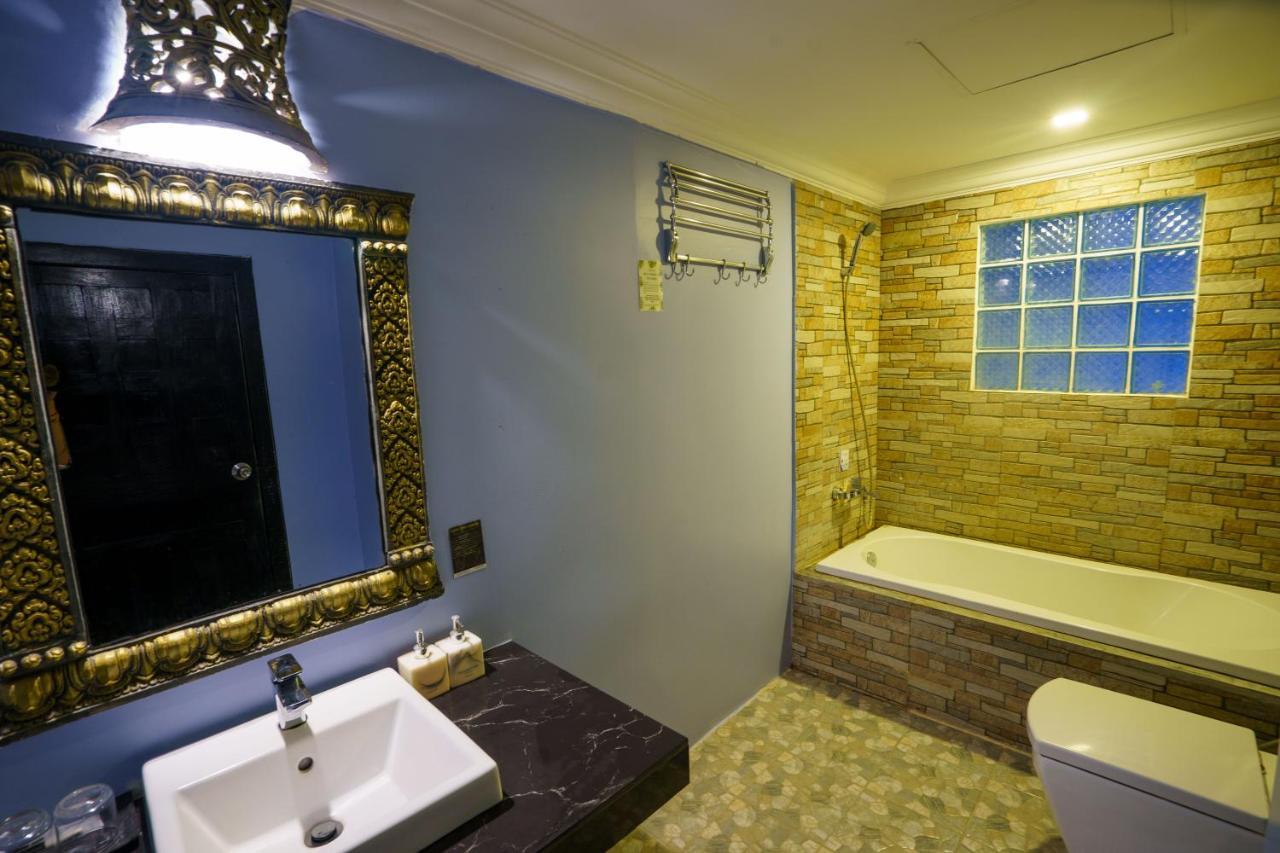 The Rabbit Hole Hotel & Spa 시엠리아프 외부 사진