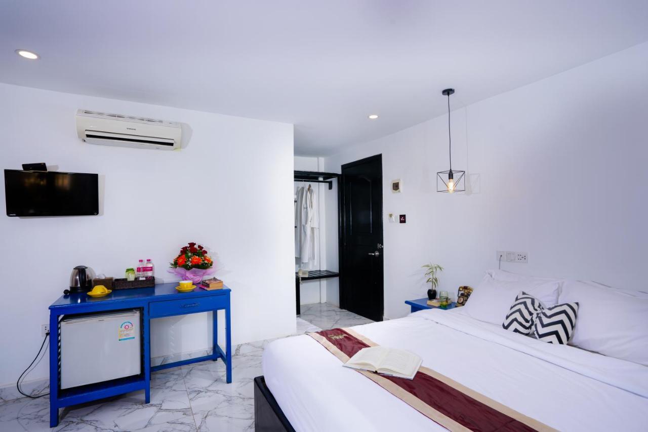 The Rabbit Hole Hotel & Spa 시엠리아프 외부 사진