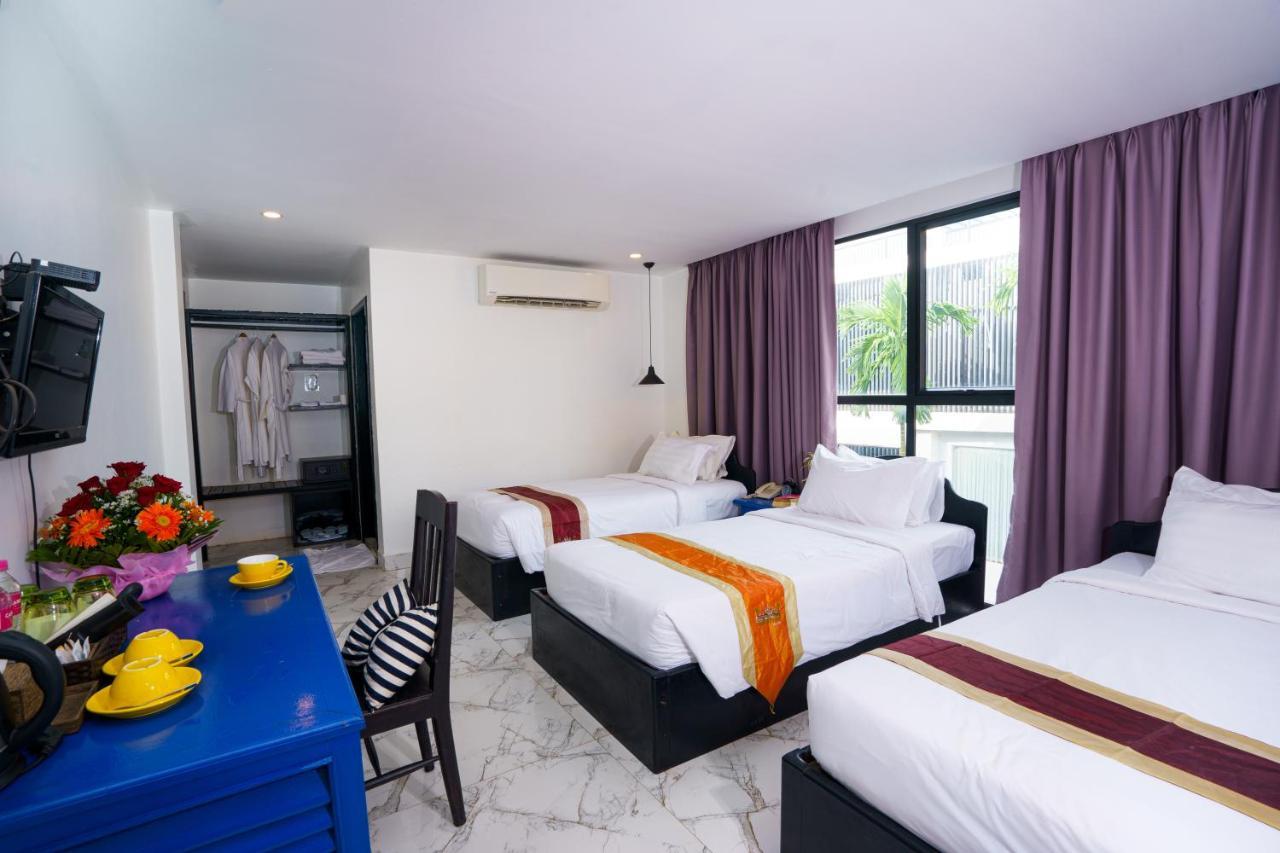 The Rabbit Hole Hotel & Spa 시엠리아프 외부 사진