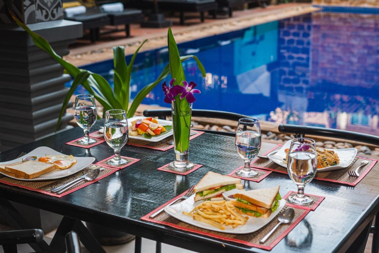 The Rabbit Hole Hotel & Spa 시엠리아프 외부 사진